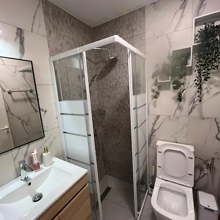 דירה Modern 2br At Kings Palace, Steps From The
