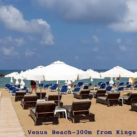 Modern 2br At Kings Palace, Steps From The Апартаменты *