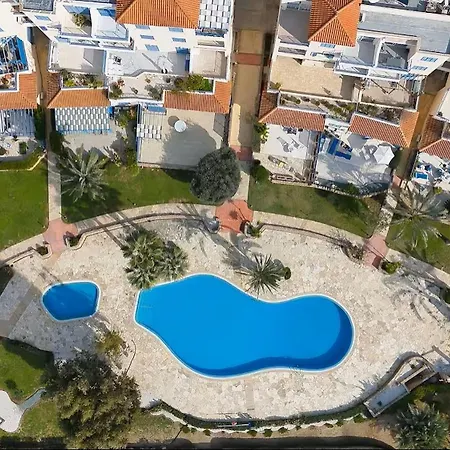 Modern 2br At Kings Palace, Steps From The * Paphos